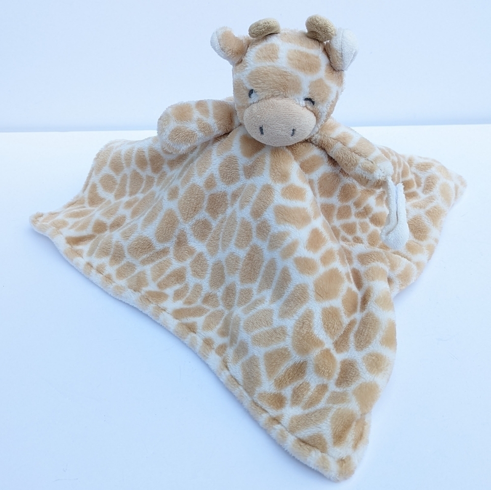Carter’s giraffe security blanket lovey